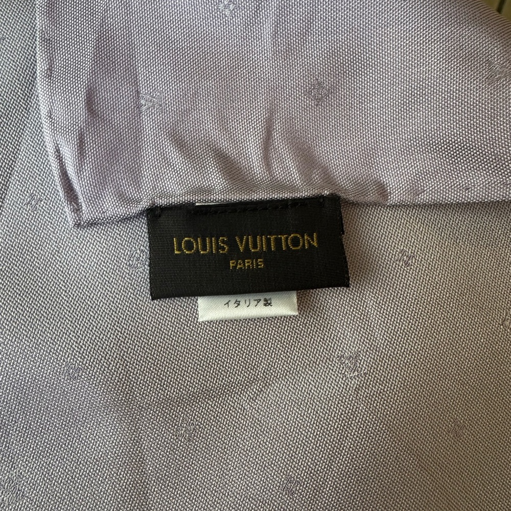 **SOLD** Louis Vuitton Lavender Silk Handkerchief - Picture 4 of 6